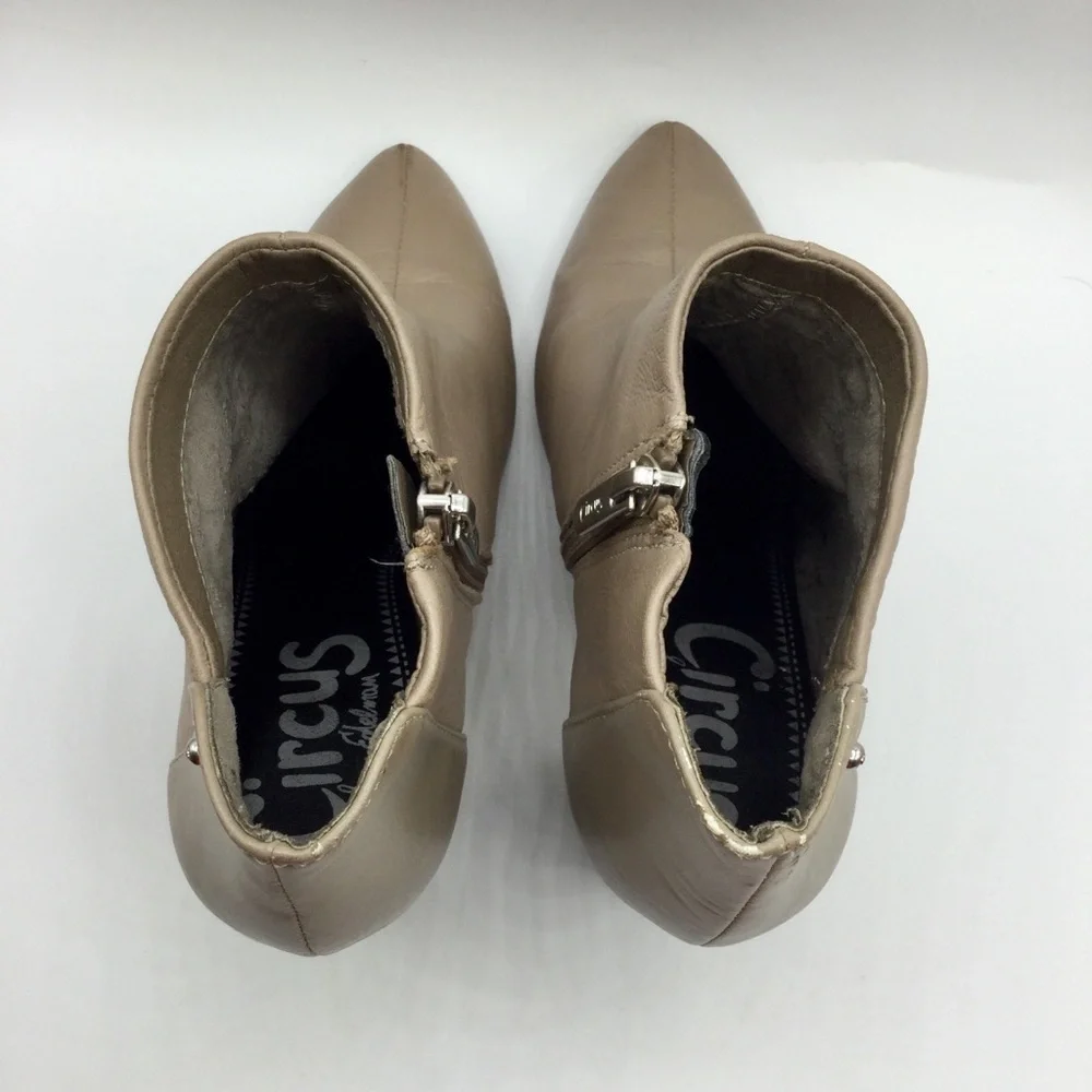 Circus by Sam Edelman Bond Booties In Putty Size 6.5